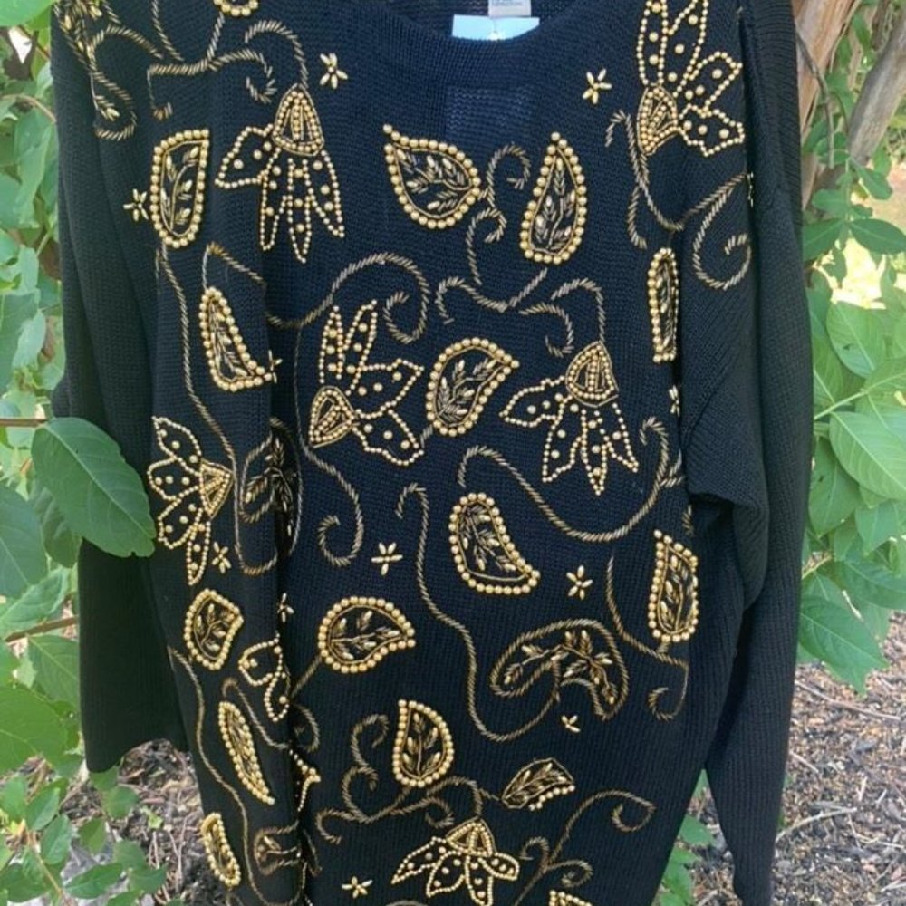 Studio Collection Sweater - Picture 2 of 2
